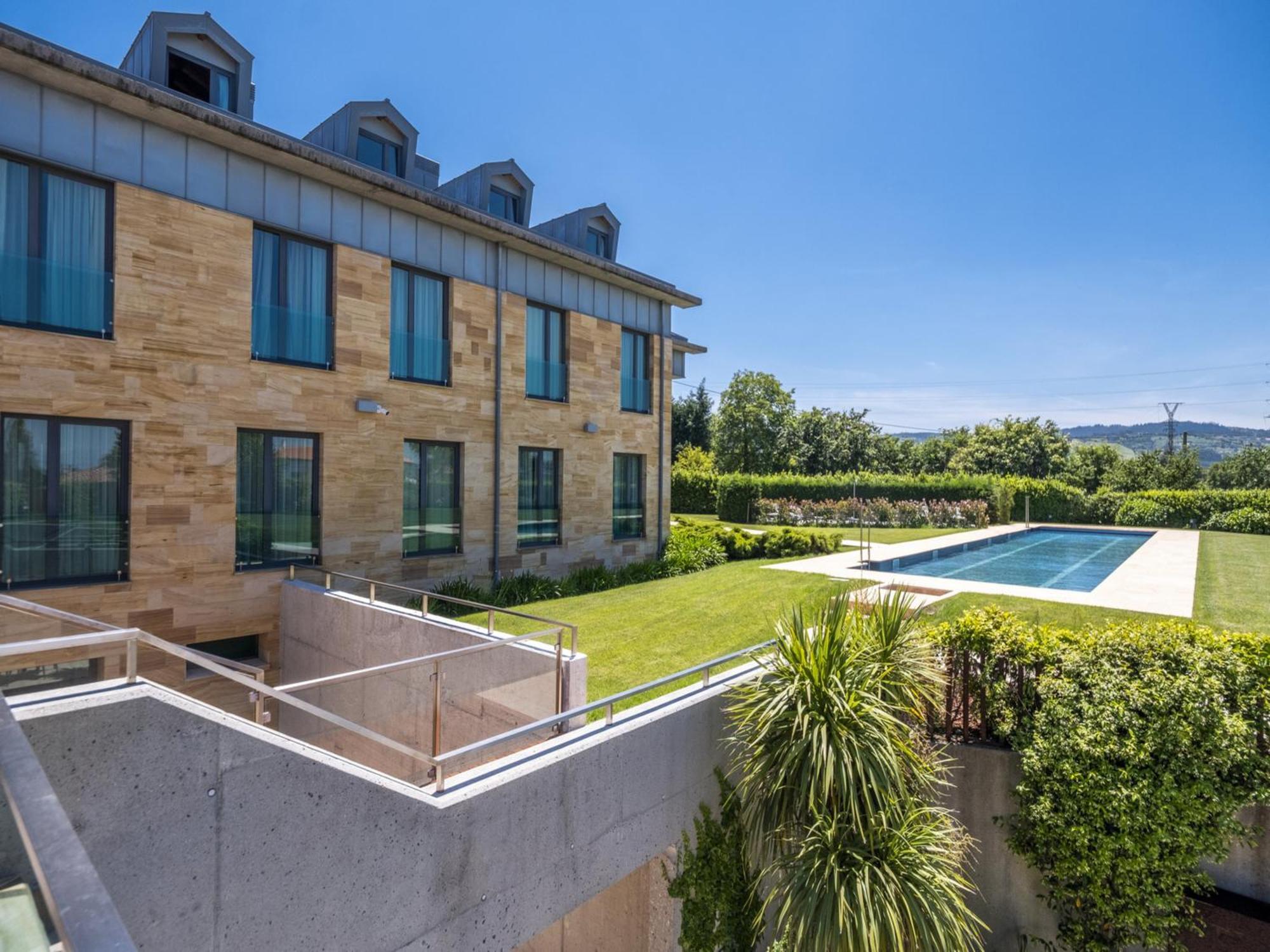 Artiem Asturias Hotel Quintueles Екстериор снимка